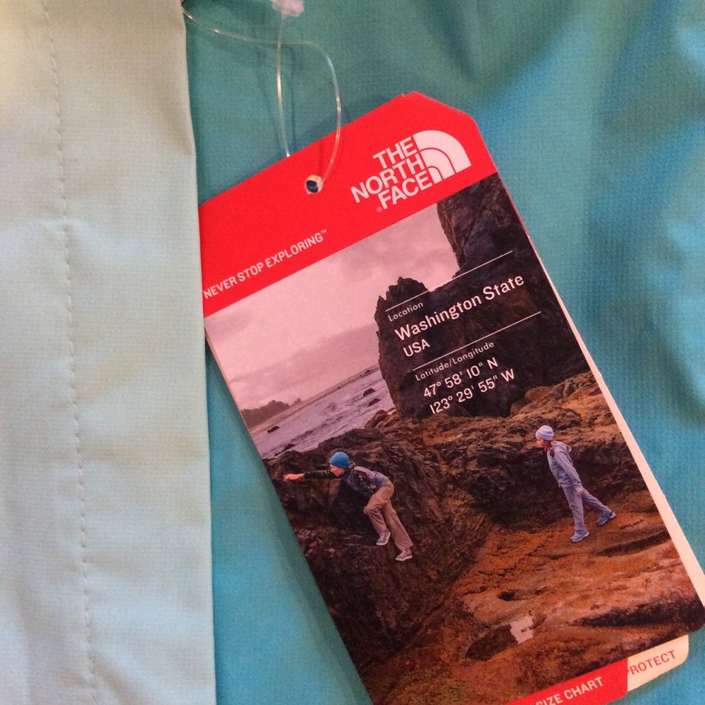 ✨north face raincoat/ shell jacket✨
